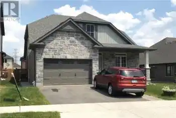 102 ELMBANK. Trail Unit# B, Kitchener, Ontario N2R0H2, 2 Bedrooms Bedrooms, ,1 BathroomBathrooms,All Houses,For Rent,ELMBANK.,40712461