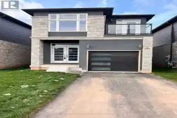 298 Louise Street, Welland (773 - Lincoln/Crowland), Ontario L3B1T1, 3 Bedrooms Bedrooms, ,3 BathroomsBathrooms,All Houses,For Sale,Louise,X12059232