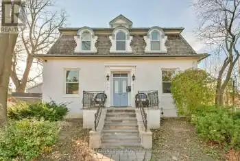 202 Main Street, Markham (Old Markham Village), Ontario L3P1Y3, 3 Bedrooms Bedrooms, ,2 BathroomsBathrooms,All Houses,For Sale,Main,N12059414