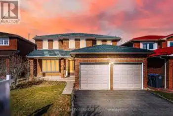 102 NIPISSING Crescent, Brampton (Westgate), Ontario L6S4Z7, 4 Bedrooms Bedrooms, ,3 BathroomsBathrooms,All Houses,For Sale,NIPISSING,W12059398