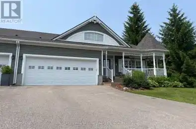 4 GREEN BRIAR Drive Collingwood Ontario L9Y5H9