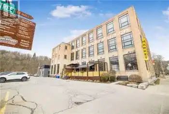 31 MECHANIC Street, Paris, Ontario N3L1K1, ,Commercial,For Sale,MECHANIC,40712134