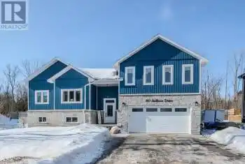 60 Sallows Drive, Tay, Ontario L0K2A0, 2 Bedrooms Bedrooms, ,2 BathroomsBathrooms,All Houses,For Sale,Sallows,S12059599