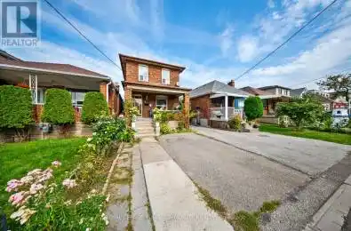94 Ypres Road Toronto (Keelesdale-Eglinton West) Ontario M6M1P3
