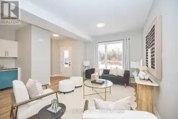 100 Welland Road Unit# 8, Pelham (662 - Fonthill), Ontario L0S1E4, 3 Bedrooms Bedrooms, ,2 BathroomsBathrooms,All Houses,For Sale,Welland,X12059440