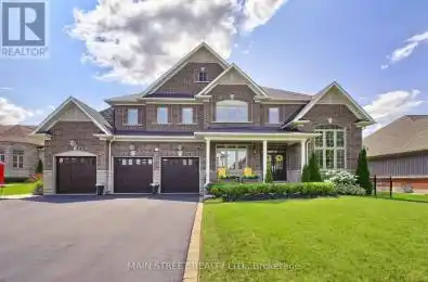 18 Country Club Crescent Uxbridge Ontario L9P0B8