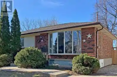 448 Southland Crescent Oakville (1020 - WO West) Ontario L6L3N8