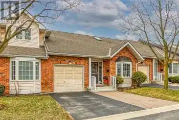 810 GOLF LINKS Road Unit# 31, Ancaster, Ontario L9K1J7, 3 Bedrooms Bedrooms, ,3 BathroomsBathrooms,All Houses,For Sale,GOLF LINKS,40713370