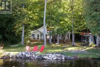 38 Dewey's Island Road, Kawartha Lakes (Fenelon Falls), Ontario K0M1N0, 3 Bedrooms Bedrooms, ,1 BathroomBathrooms,All Houses,For Sale,Dewey's Island,X12060018