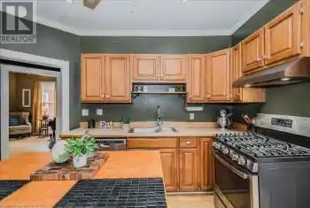 265 LONDON Road, Guelph, Ontario N1H2C7, 3 Bedrooms Bedrooms, ,1 BathroomBathrooms,All Houses,For Sale,LONDON,40711685
