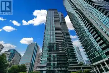 33 Bay Street Unit# 813, Toronto (Waterfront Communities), Ontario M5J2Z3, 2 Bedrooms Bedrooms, ,1 BathroomBathrooms,Condo,For Sale,Bay,C12059311