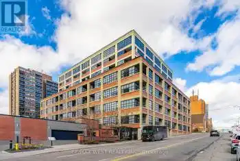 112 Benton Street Unit# 704, Kitchener, Ontario N2G3H6, 1 Bedroom Bedrooms, ,2 BathroomsBathrooms,Condo,For Sale,Benton,X12057863