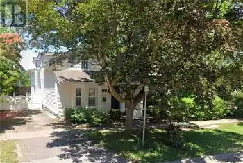 235 VICTORIA Street, Niagara-on-the-Lake, Ontario L0S1J0, 2 Bedrooms Bedrooms, ,2 BathroomsBathrooms,All Houses,For Sale,VICTORIA,40713056