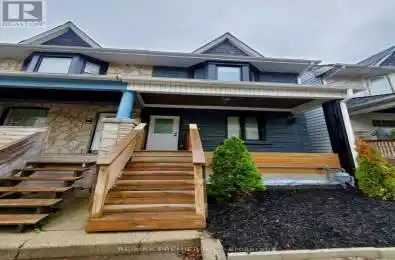 50 Pape Avenue Unit# 3 Toronto (South Riverdale) Ontario M4M2V6