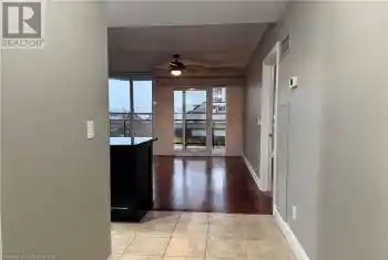 399 ELIZABETH Street Unit# 302, Burlington, Ontario L7R0A4, 2 Bedrooms Bedrooms, ,2 BathroomsBathrooms,Condo,For Rent,ELIZABETH,40713116