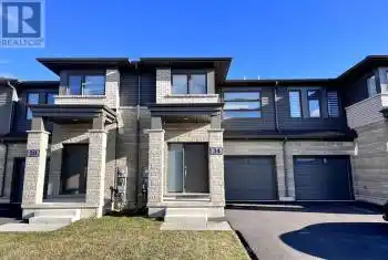 34 West Creek Court, Welland (770 - West Welland), Ontario L3C0K8, 3 Bedrooms Bedrooms, ,3 BathroomsBathrooms,All Houses,For Sale,West Creek,X12053316