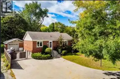 550 FOURTH Line Oakville Ontario L6L5A7