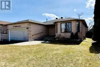 73 NICKLAUS Drive, Barrie (East Bayfield), Ontario L4M6V7, 3 Bedrooms Bedrooms, ,2 BathroomsBathrooms,All Houses,For Sale,NICKLAUS,S12060308
