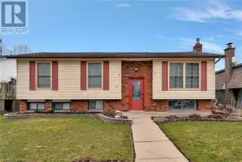 11 RICHARDSON Drive, Port Dover, Ontario N0A1N4, 5 Bedrooms Bedrooms, ,2 BathroomsBathrooms,All Houses,For Sale,RICHARDSON,40713427