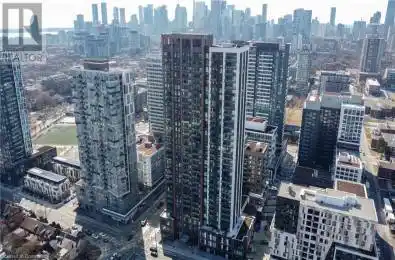130 RIVER Street Toronto Ontario M5A0R8