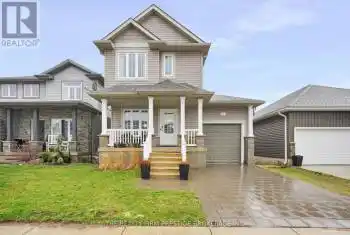 27 WILLIS Avenue, Strathroy-Caradoc (SE), Ontario N7G0B6, 2 Bedrooms Bedrooms, ,2 BathroomsBathrooms,All Houses,For Sale,WILLIS,X12059615
