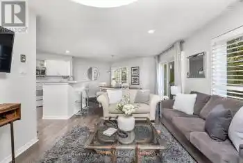 789 Johnston Park Avenue, Collingwood, Ontario L9Y5C7, 3 Bedrooms Bedrooms, ,3 BathroomsBathrooms,All Houses,For Sale,Johnston Park,S12060452