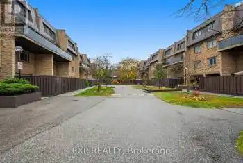 120 Ling Road Unit# 35, Toronto (West Hill), Ontario M1E4V9, 4 Bedrooms Bedrooms, ,2 BathroomsBathrooms,All Houses,For Sale,Ling,E12055738