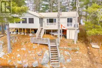 1040 Turner Way, Central Frontenac, Ontario K0H1B0, 4 Bedrooms Bedrooms, ,2 BathroomsBathrooms,All Houses,For Sale,Turner,X12058757