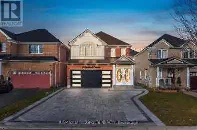 4 Grosbeak Crescent Toronto (Rouge) Ontario M1X1X1