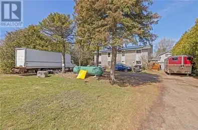 827 6TH CONCESSION Road Unit# 827 Flamborough Ontario L8B1N3