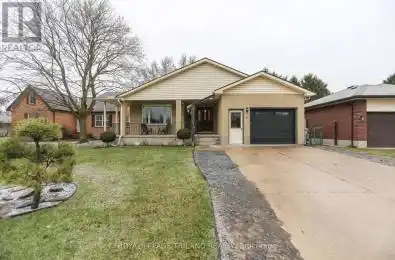 81 Egerton Street Strathroy Caradoc (SE) Ontario N7G2E8