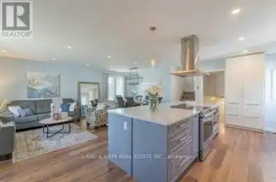25 Hewson Drive Port Hope Ontario L1A4C8