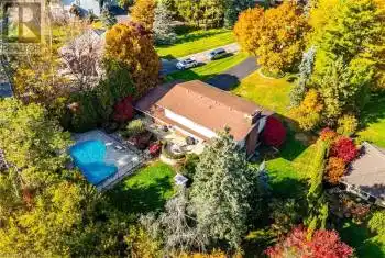6 SUMMIT Circle, Simcoe, Ontario N3Y3K8, 5 Bedrooms Bedrooms, ,3 BathroomsBathrooms,All Houses,For Sale,SUMMIT,40713242