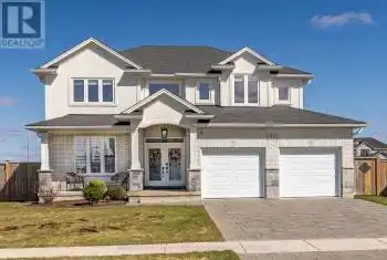 120 Coyne Lane, Lucan Biddulph (Lucan), Ontario N0M2J0, 4 Bedrooms Bedrooms, ,4 BathroomsBathrooms,All Houses,For Sale,Coyne,X12059280