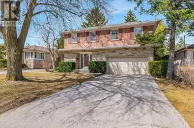 12 Feldbar Court Toronto (Willowdale East) Ontario M2N4P8