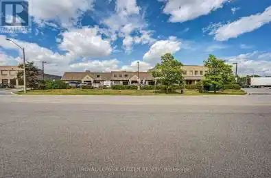 30 Pennsylvania Avenue Unit# 1 Vaughan (Concord) Ontario L4K4A5