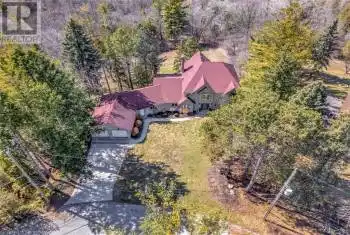 46 GRAND HILL Drive, Kitchener, Ontario N2P2E4, 5 Bedrooms Bedrooms, ,4 BathroomsBathrooms,All Houses,For Sale,GRAND HILL,40701259