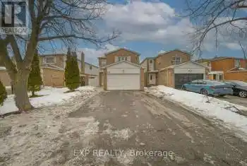 71 Morton Way, Brampton (Fletcher's Meadow), Ontario L6Y2P4, 7 Bedrooms Bedrooms, ,4 BathroomsBathrooms,All Houses,For Sale,Morton,W12059702