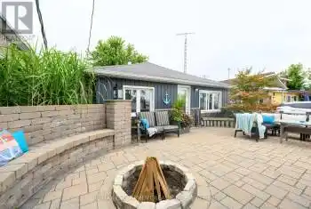 99 Cedar Drive, Norfolk (Turkey Point), Ontario N0E1T0, 3 Bedrooms Bedrooms, ,1 BathroomBathrooms,All Houses,For Sale,Cedar,X12061051