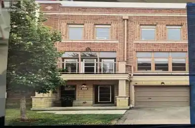 26 Cornerbank Crescent Whitchurch-Stouffville (Stouffville) Ontario L4