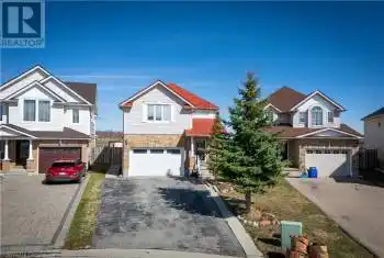 524 SNOWDROP Court, Kitchener, Ontario N2E4G4, 5 Bedrooms Bedrooms, ,4 BathroomsBathrooms,All Houses,For Sale,SNOWDROP,40712744