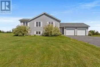 1095 Fred Brown Road, Loyalist (64 - Lennox and Addington - South), Ontario K0H2H0, 4 Bedrooms Bedrooms, ,3 BathroomsBathrooms,All Houses,For Sale,Fred Brown,X12061404