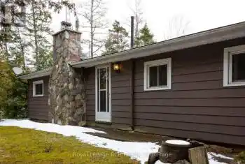 594 Warner Bay Road, Northern Bruce Peninsula, Ontario N0H2R0, 3 Bedrooms Bedrooms, ,1 BathroomBathrooms,All Houses,For Sale,Warner Bay,X12060903