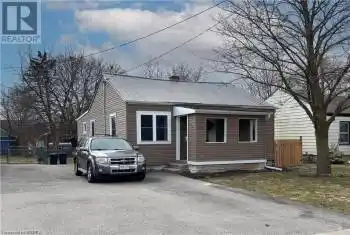 25 STANLEY Street, Cambridge, Ontario N1S2A5, 2 Bedrooms Bedrooms, ,1 BathroomBathrooms,All Houses,For Sale,STANLEY,40713556