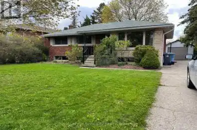 9 Oriole Crescent Guelph (Dovercliffe Park/Old University) Ontario N1G