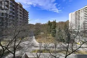 60 Southport Street Unit# 307, Toronto (High Park-Swansea), Ontario M6S3N4, 2 Bedrooms Bedrooms, ,2 BathroomsBathrooms,Condo,For Sale,Southport,W12061480