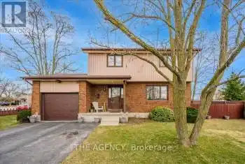 1177 Langs Circle, Cambridge, Ontario N3H5E6, 3 Bedrooms Bedrooms, ,3 BathroomsBathrooms,All Houses,For Sale,Langs,X12061733