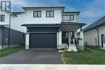 88 SOUTH PARKWOOD Boulevard, Elmira, Ontario N3B0E6, 4 Bedrooms Bedrooms, ,3 BathroomsBathrooms,All Houses,For Sale,SOUTH PARKWOOD,40713357