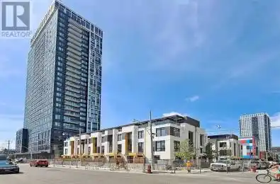100 River Street Unit# Th07 Toronto (Regent Park) Ontario M5A0S3