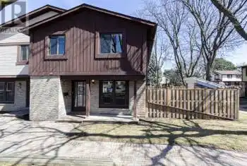 6650 Falconer Drive Unit# 74, Mississauga (Streetsville), Ontario L5N1B5, 3 Bedrooms Bedrooms, ,2 BathroomsBathrooms,All Houses,For Sale,Falconer,W12061888